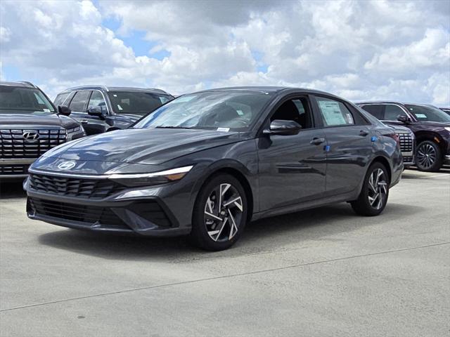 Photo of 2025 Amazon Gray Hyundai ELANTRA