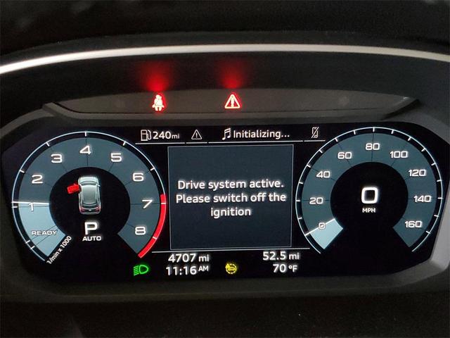Photo of 2024 Mythos Black Metallic Audi Q3