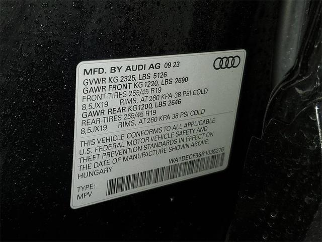 Photo of 2024 Mythos Black Metallic Audi Q3