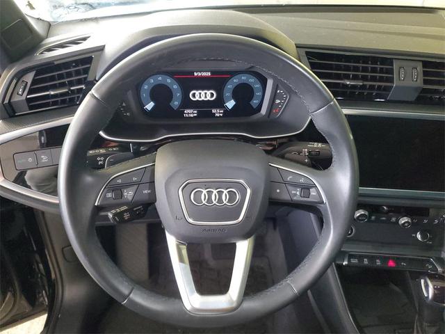 Photo of 2024 Mythos Black Metallic Audi Q3