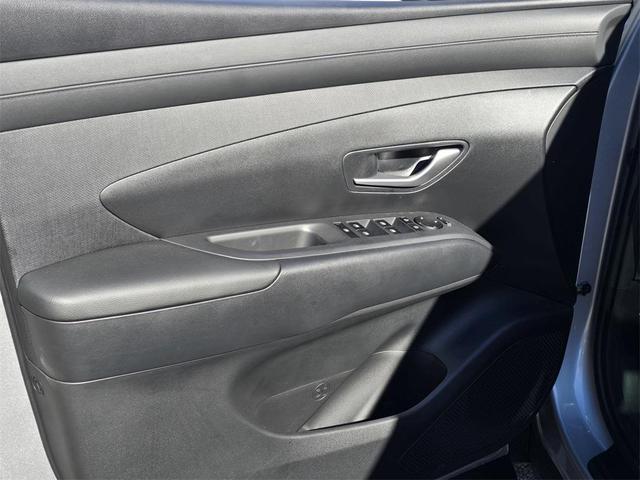 Photo of 2025 Ultimate Red Hyundai TUCSON Hybrid