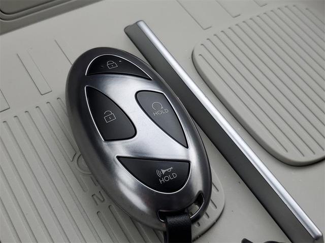Photo of 2025 Ultimate Red Hyundai SANTA FE