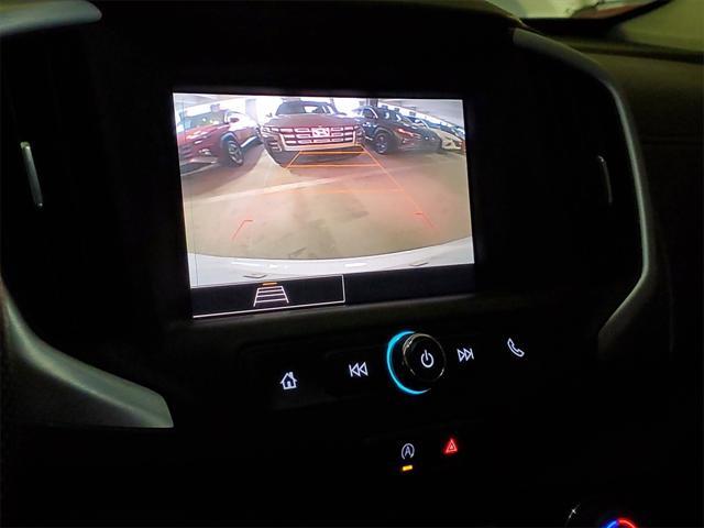 Photo of 2023 Summit White GMC Terrain