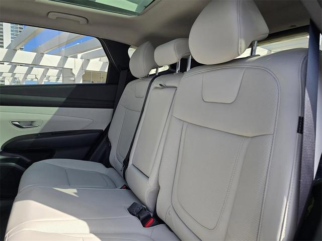 Photo of 2025 Titan Gray Hyundai TUCSON Hybrid