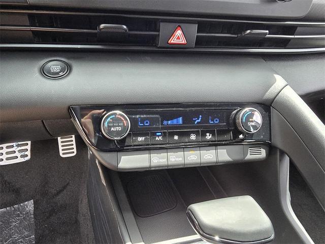 Photo of 2025 Fluid Metal Hyundai ELANTRA