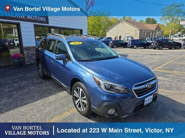Photo of 2019 Abyss Blue Pearl Subaru Outback