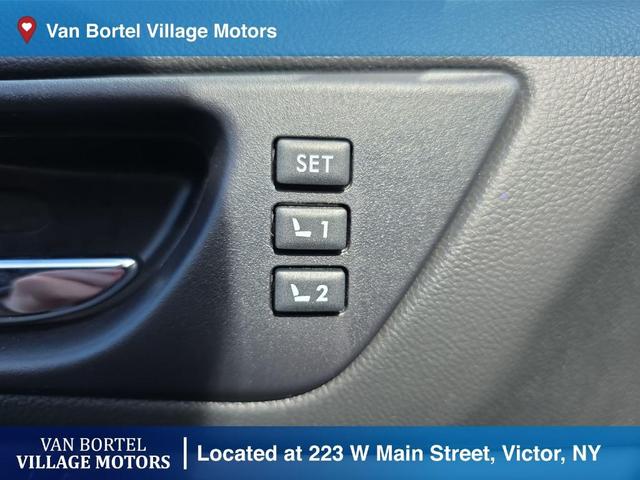Photo of 2019 Abyss Blue Pearl Subaru Outback