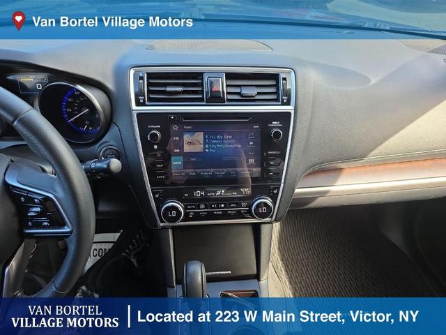 Photo of 2019 Abyss Blue Pearl Subaru Outback