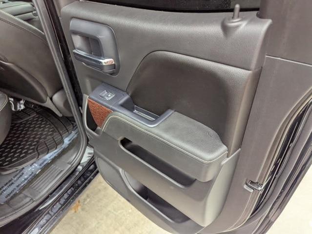 Photo of 2014 Onyx Black GMC Sierra 1500