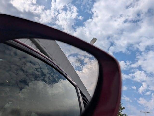 Photo of 2020 Velvet Red Pearlcoat Chrysler Pacifica