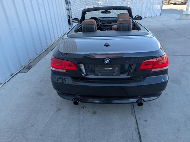 Photo of 2008 Monaco Blue Metallic BMW 335