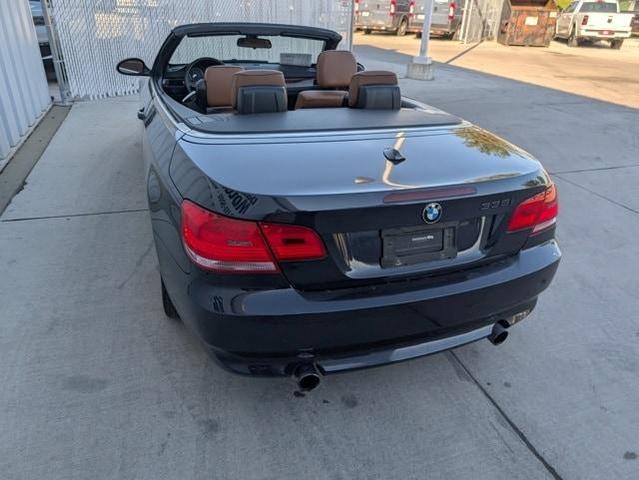 Photo of 2008 Monaco Blue Metallic BMW 335