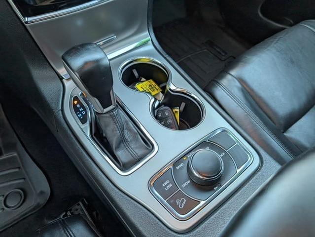 Photo of 2020 Diamond Black Jeep Grand Cherokee