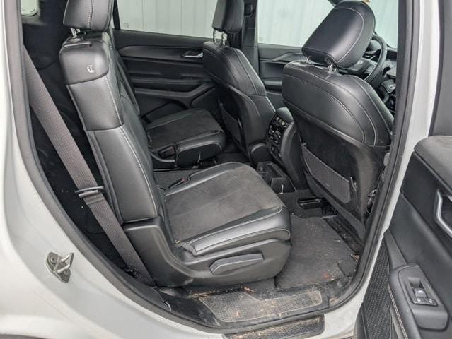 Photo of 2023 Bright White Clearcoat Jeep Grand Cherokee L