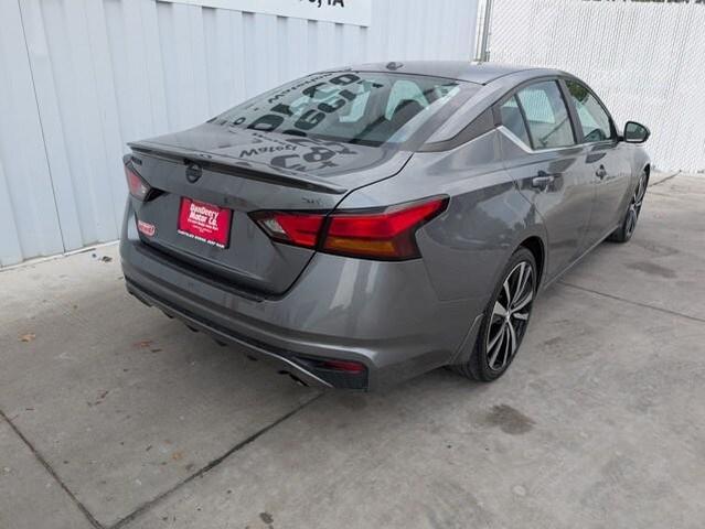 Photo of 2019 Gun Metallic Nissan Altima