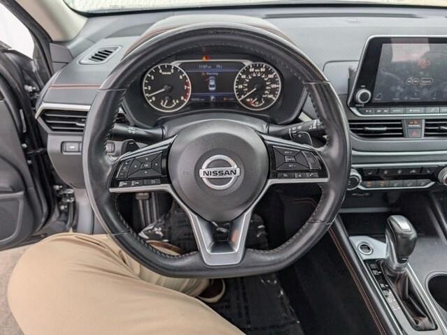 Photo of 2019 Gun Metallic Nissan Altima