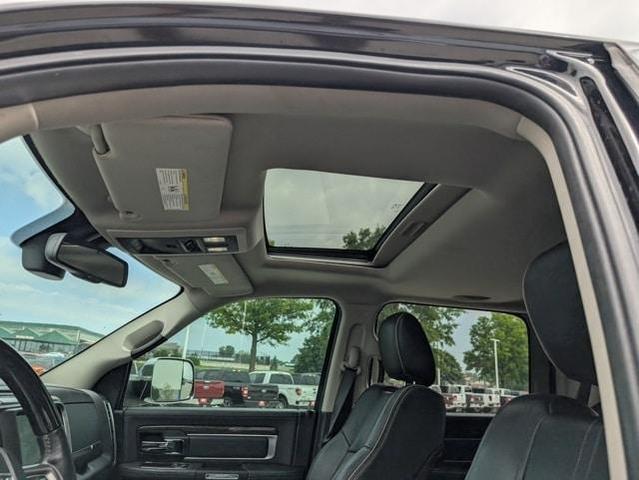 Photo of 2015 Black Clearcoat RAM 1500
