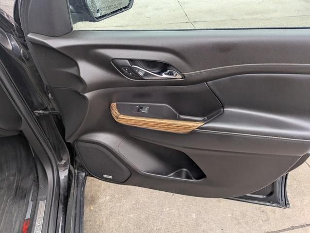 Photo of 2019 Ebony Twilight Metallic GMC Acadia