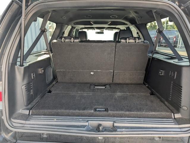 Photo of 2015 Tuxedo Black Metallic Lincoln Navigator