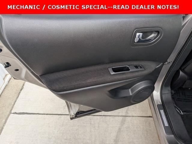 Photo of 2011 Platinum Graphite Nissan Rogue
