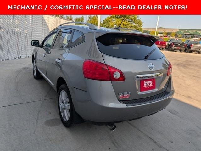 Photo of 2011 Platinum Graphite Nissan Rogue