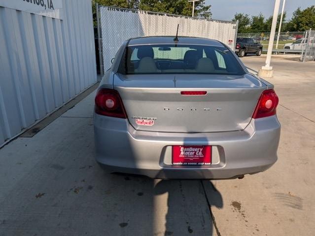Photo of 2013 Billet Silver Metallic Clearcoat Dodge Avenger