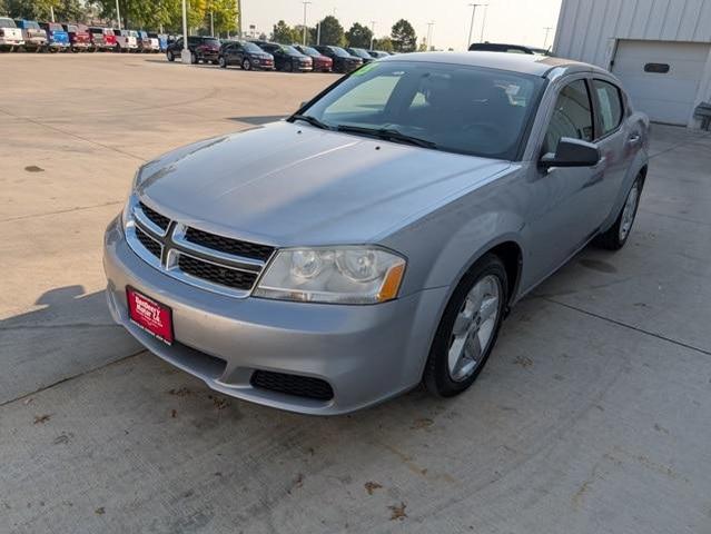 Photo of 2013 Billet Silver Metallic Clearcoat Dodge Avenger