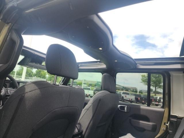 Photo of 2025 41 Jeep Wrangler