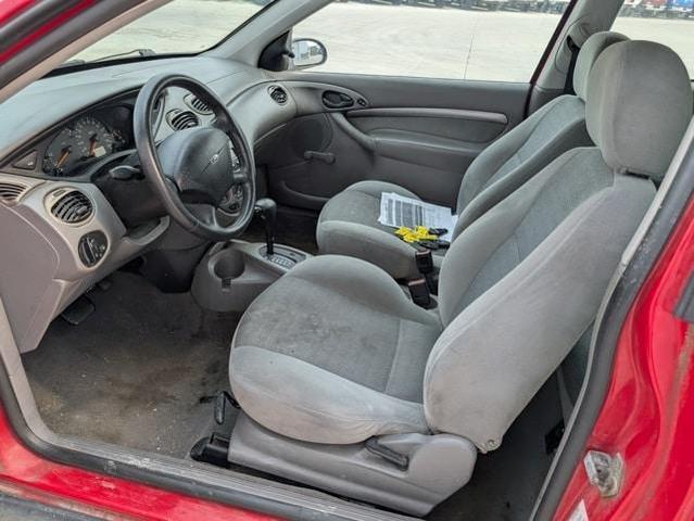 Photo of 2000 Infra Red Clearcoat Ford Focus