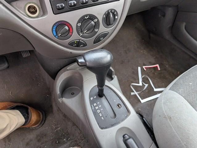 Photo of 2000 Infra Red Clearcoat Ford Focus