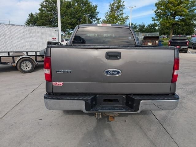 Photo of 2004 Arizona Beige Clearcoat Metallic Ford F-150