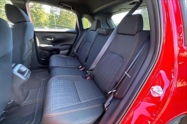 Photo of 2025 Milano Red Honda HR-V