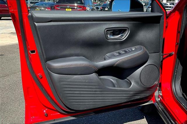 Photo of 2025 Milano Red Honda HR-V