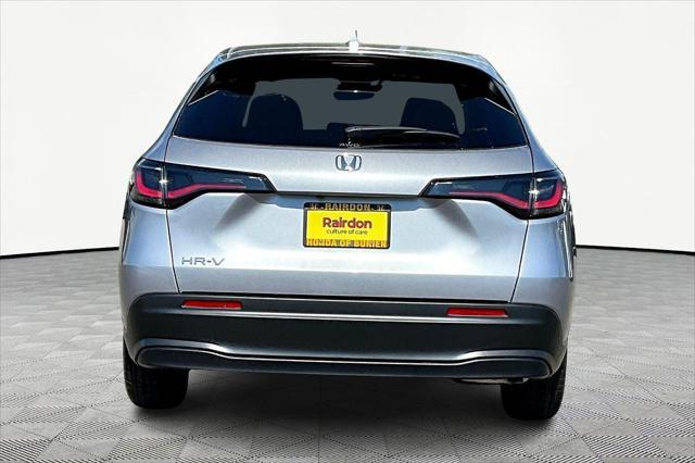 Photo of 2026 Solar Silver Metallic Honda HR-V