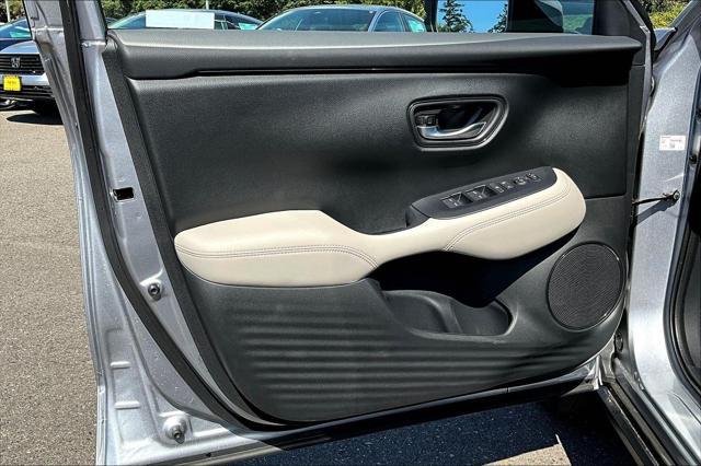 Photo of 2026 Solar Silver Metallic Honda HR-V