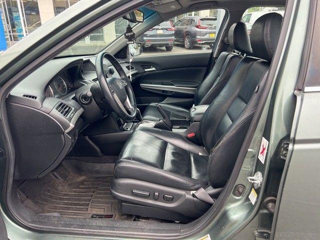 Photo of 2010 Mystic Green Metallic Honda Accord