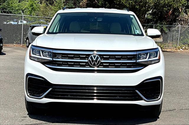 Photo of 2021 Pure White Volkswagen Atlas