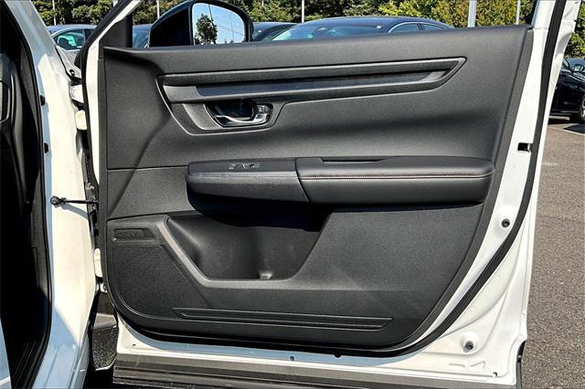 Photo of 2026 Platinum White Honda CR-V Hybrid