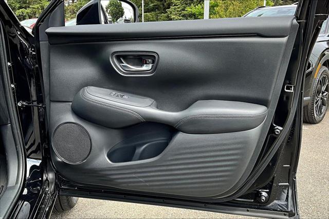 Photo of 2026 Crystal Black Pearl Honda HR-V