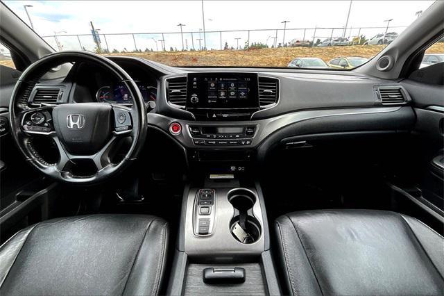 Photo of 2022 Modern Steel Metallic Honda Pilot