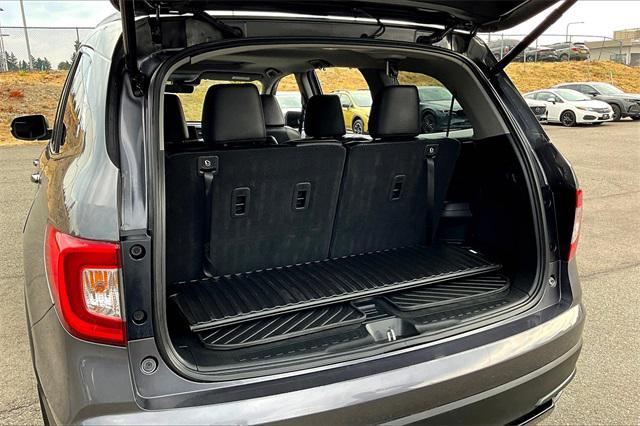 Photo of 2022 Modern Steel Metallic Honda Pilot