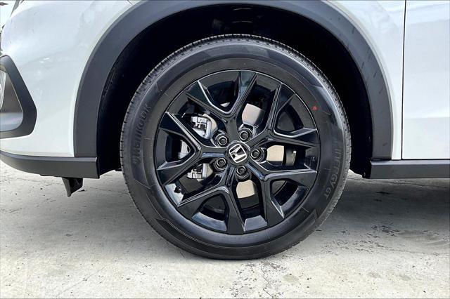 Photo of 2025 Platinum White Pearl Honda HR-V