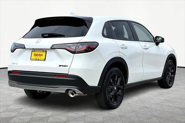 Photo of 2025 Platinum White Pearl Honda HR-V