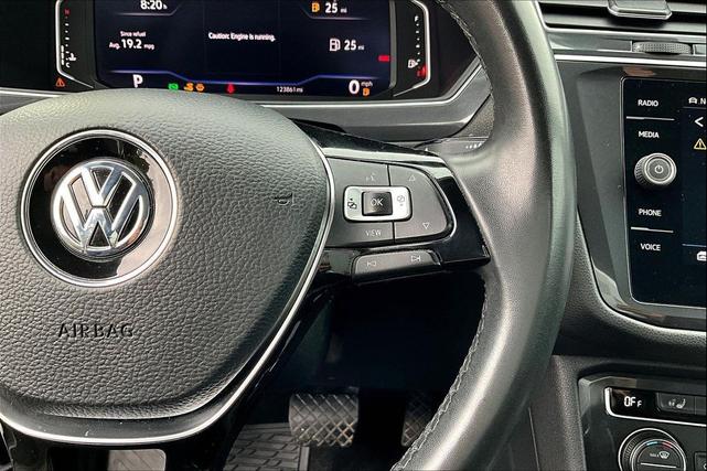 Photo of 2020 Platinum Gray Metallic Volkswagen Tiguan