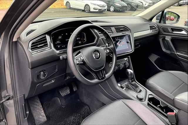 Photo of 2020 Platinum Gray Metallic Volkswagen Tiguan