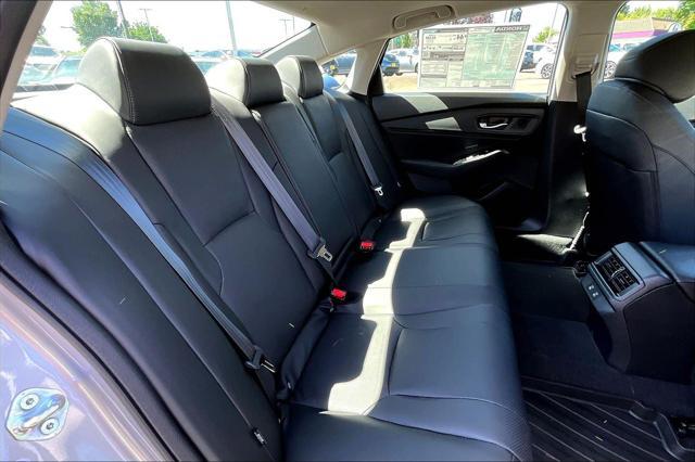 Photo of 2025 Solar Silver Metallic Honda Accord Hybrid