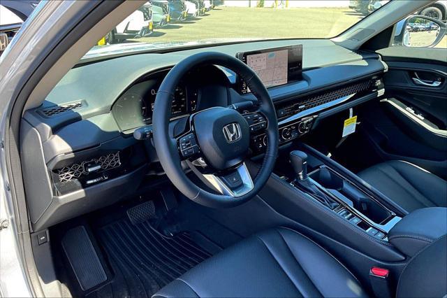Photo of 2025 Solar Silver Metallic Honda Accord Hybrid