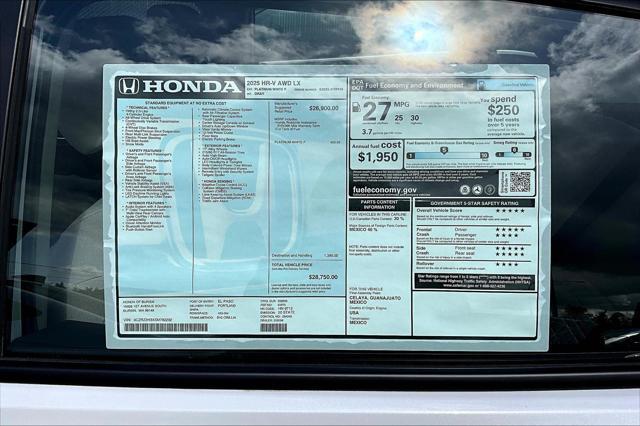 Photo of 2025 Platinum White Pearl Honda HR-V