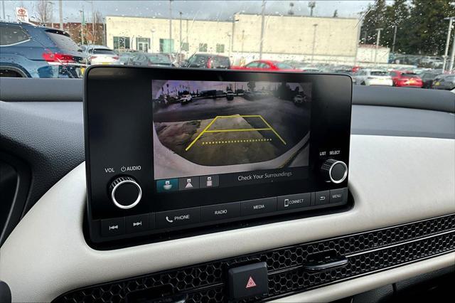 Photo of 2025 Platinum White Pearl Honda HR-V