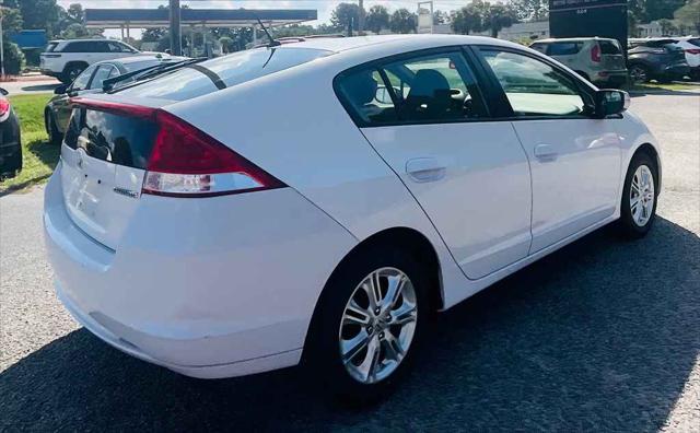 Photo of 2010 Spectrum White Pearl Honda Insight